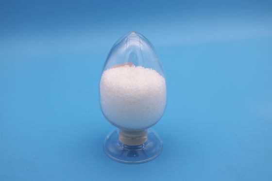 Pellet adesivo hot melt poliolefinico ad adesione stabile e di lunga durata